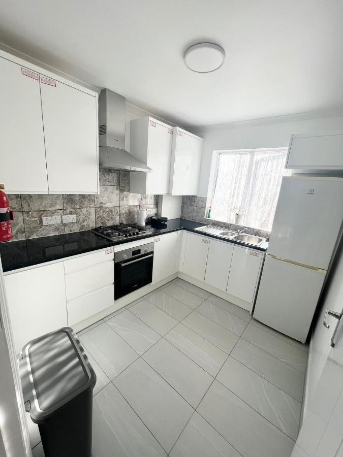 Stunning Flat In Greater London Ξενοδοχείο Εξωτερικό φωτογραφία